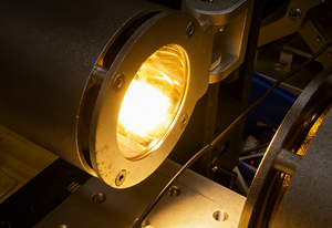 紅外線點狀聚焦器在精密金屬加工中的應用